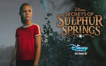 《硫磺泉的秘密》Secrets of Sulphur Springs英文版 第三季 [全8集]